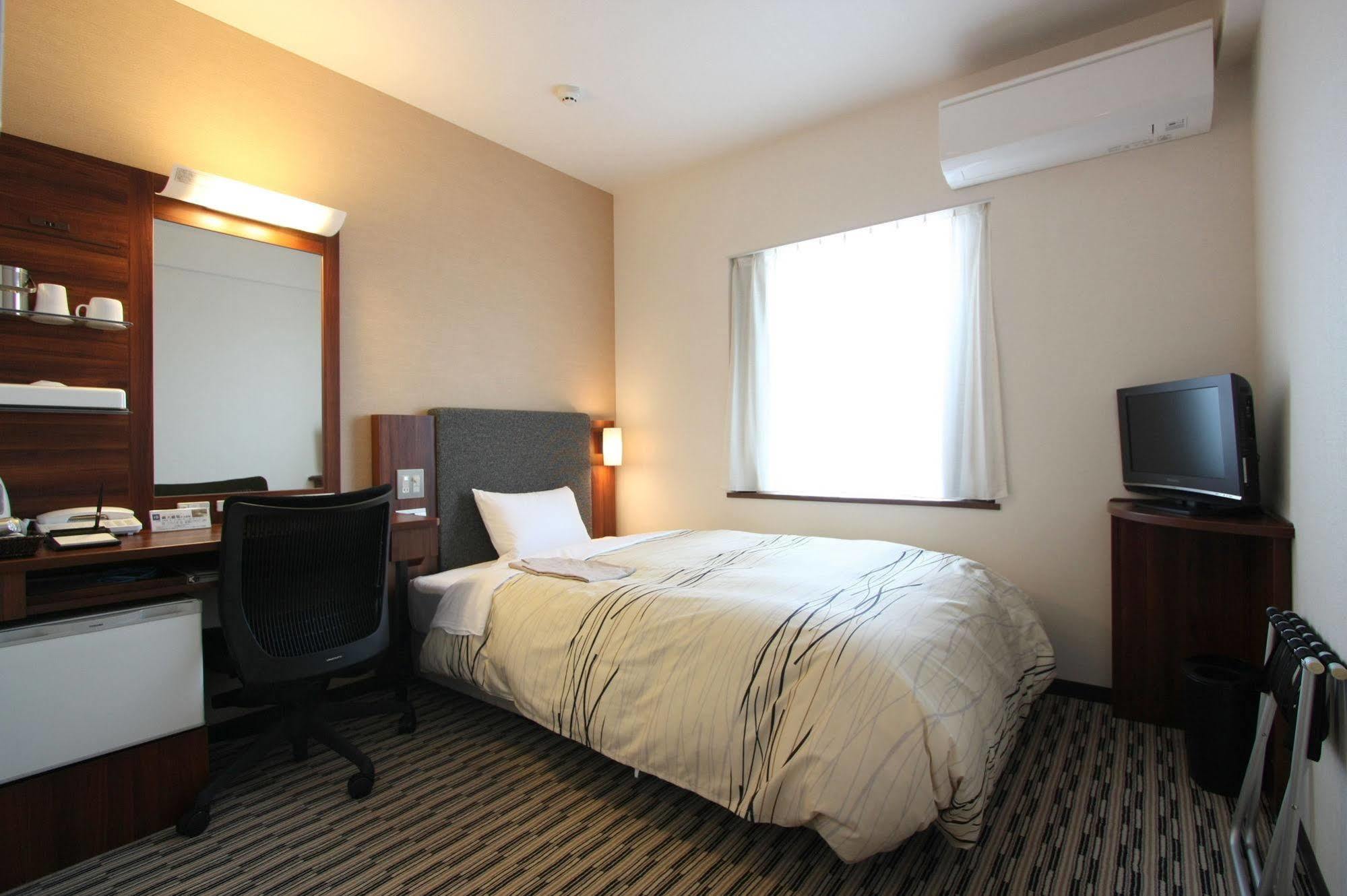 Fukui Manten Hotel Ekimae Esterno foto